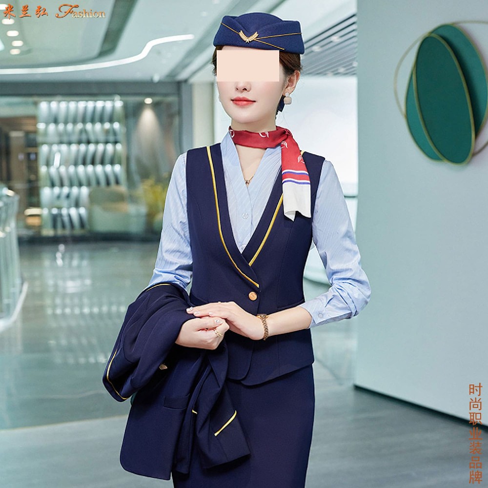 航空公司空姐制服图片