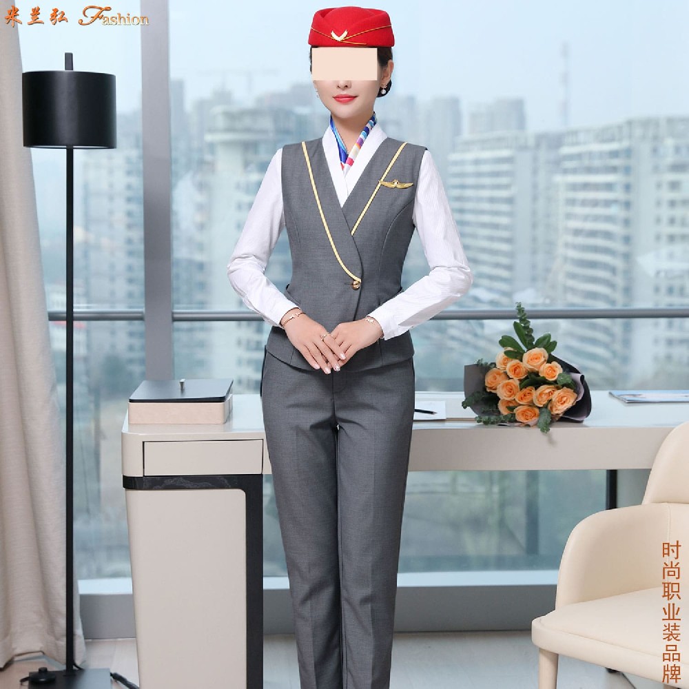 济南联合大学空乘服订做价钱_航空院校学员制服定做公司_面料亲肤
