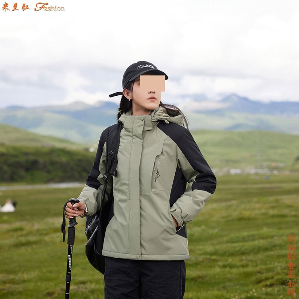 山东户外冲锋衣爆款:可拆卸内胆防风冲锋衣 露营登山实用款Jacket