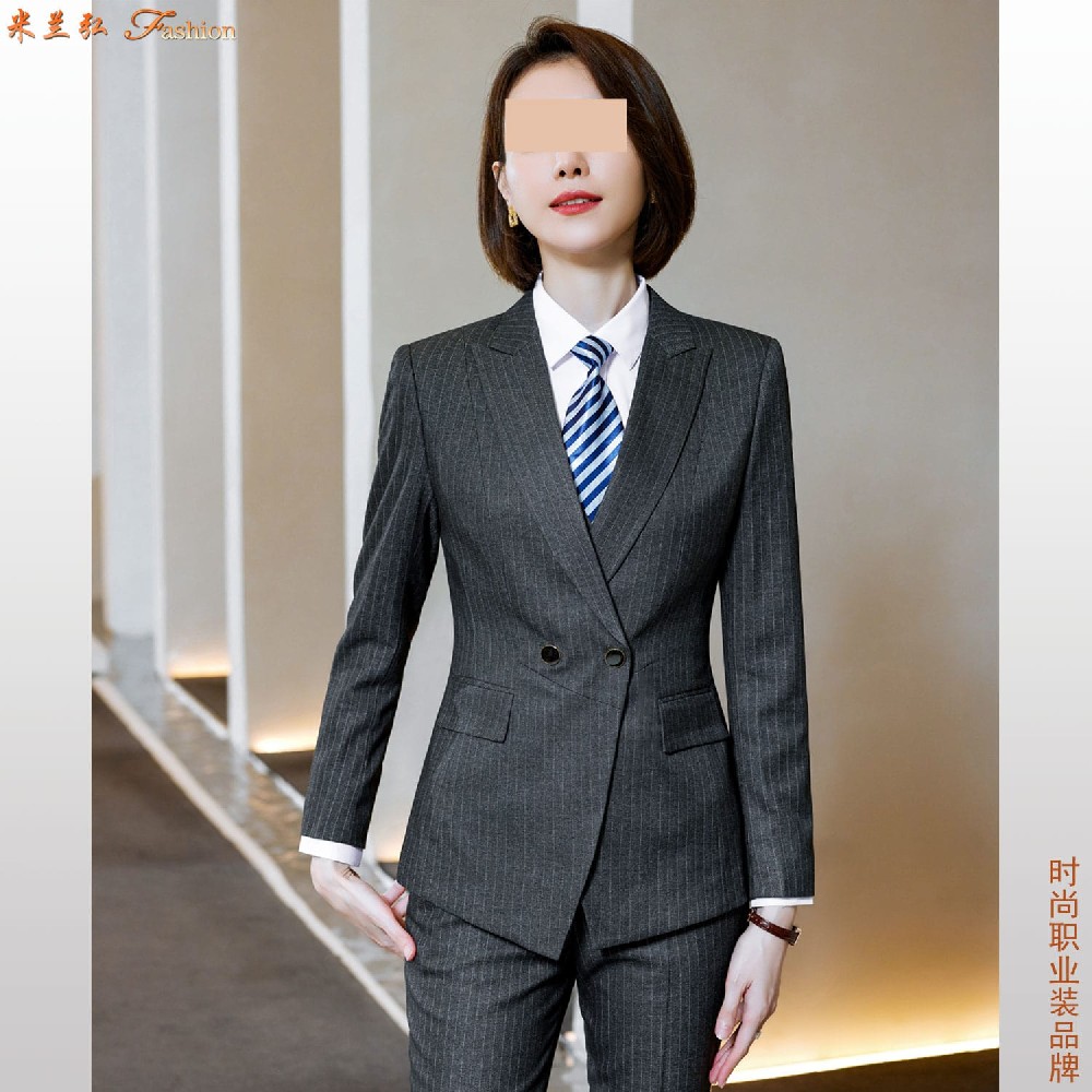 羊毛西服配套图片女士,女士羊毛套装西服图片
