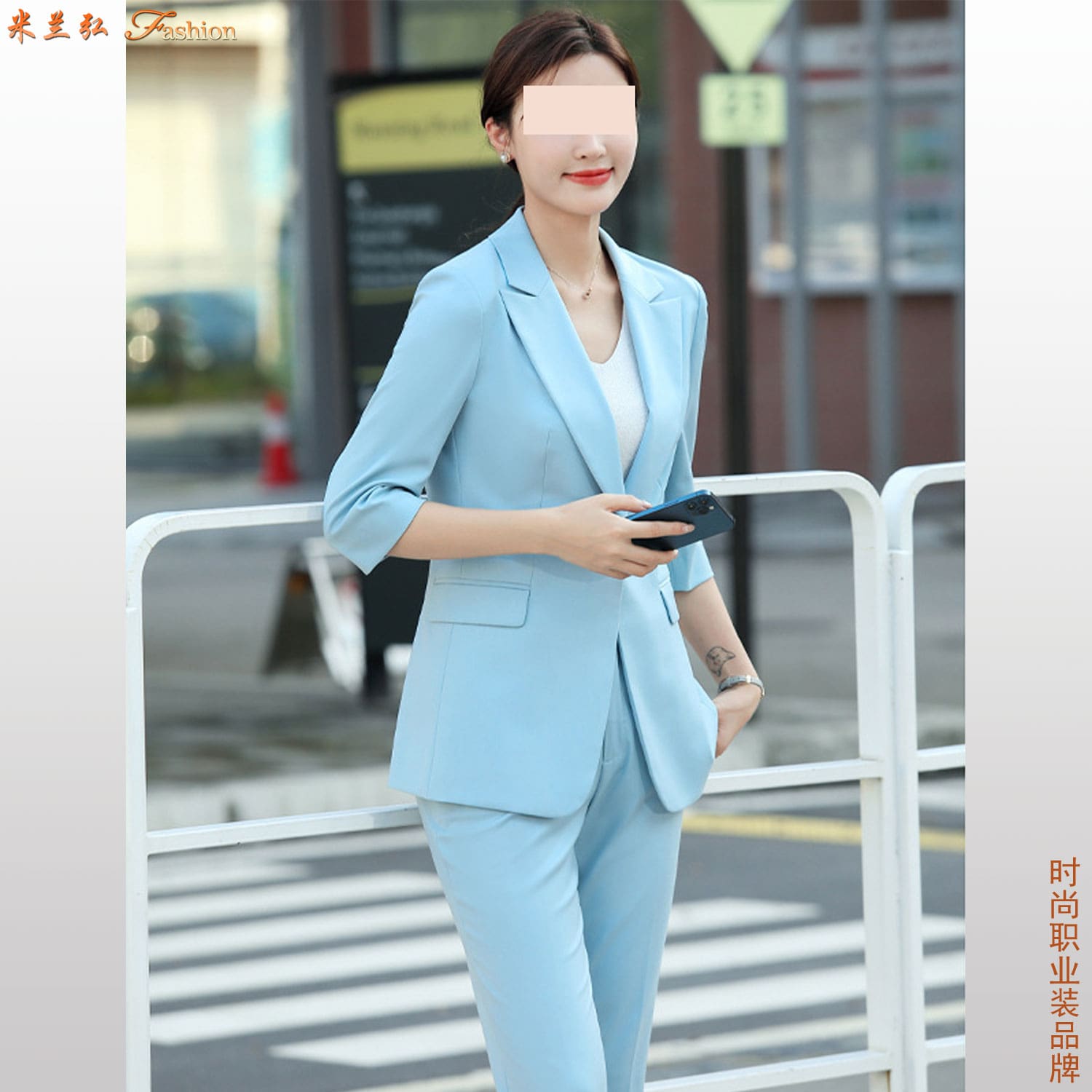 /static/upload/image/zhiyezhuangSP/美女职业装图片5.jpg