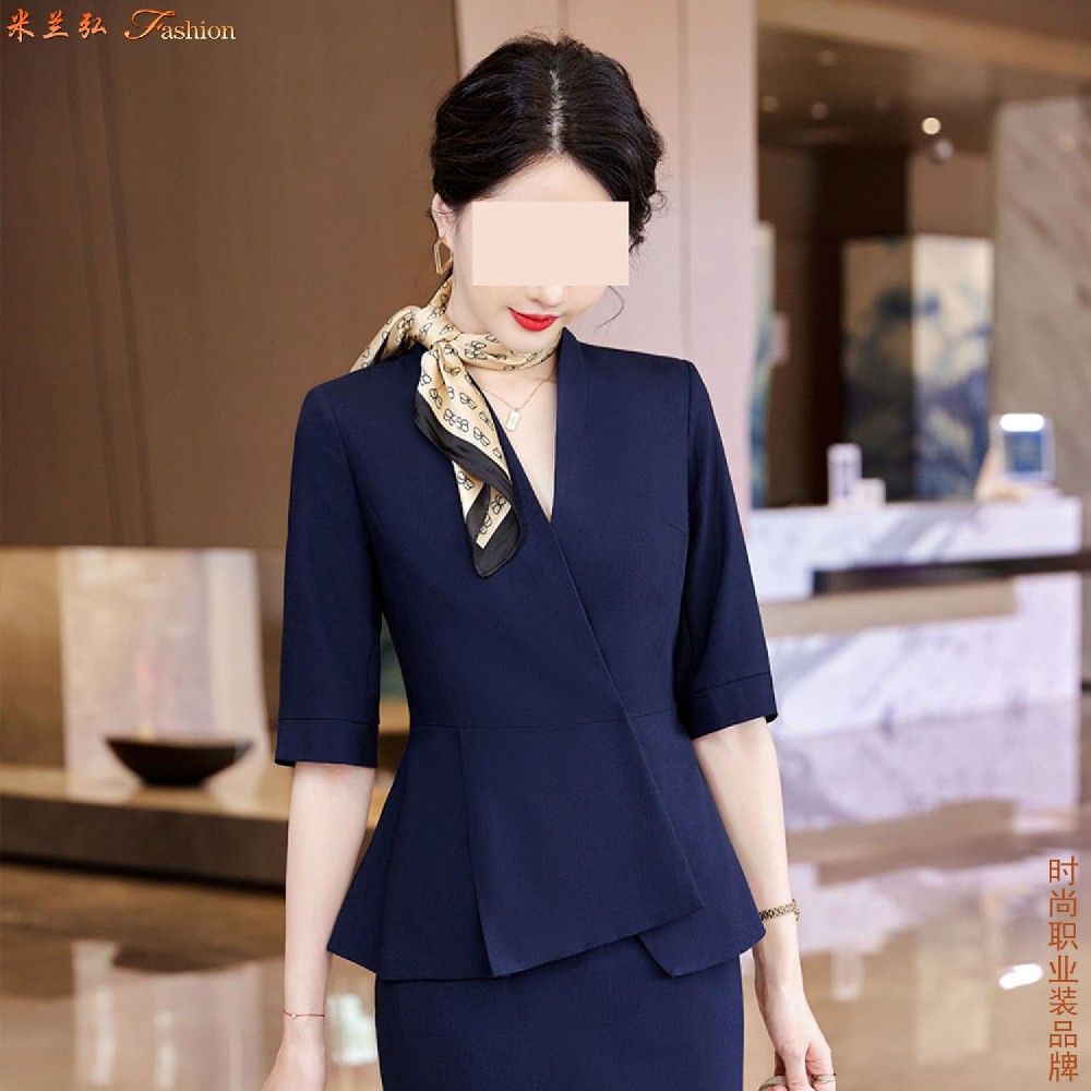 济南星级酒店工服订制工厂电话地址_酒店前台迎宾职业装订做_优雅大气