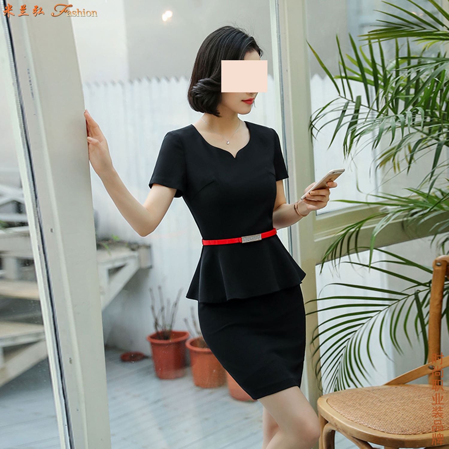 /static/upload/image/zhiyezhuangSPdx1/女士短袖工作服套装q.jpg