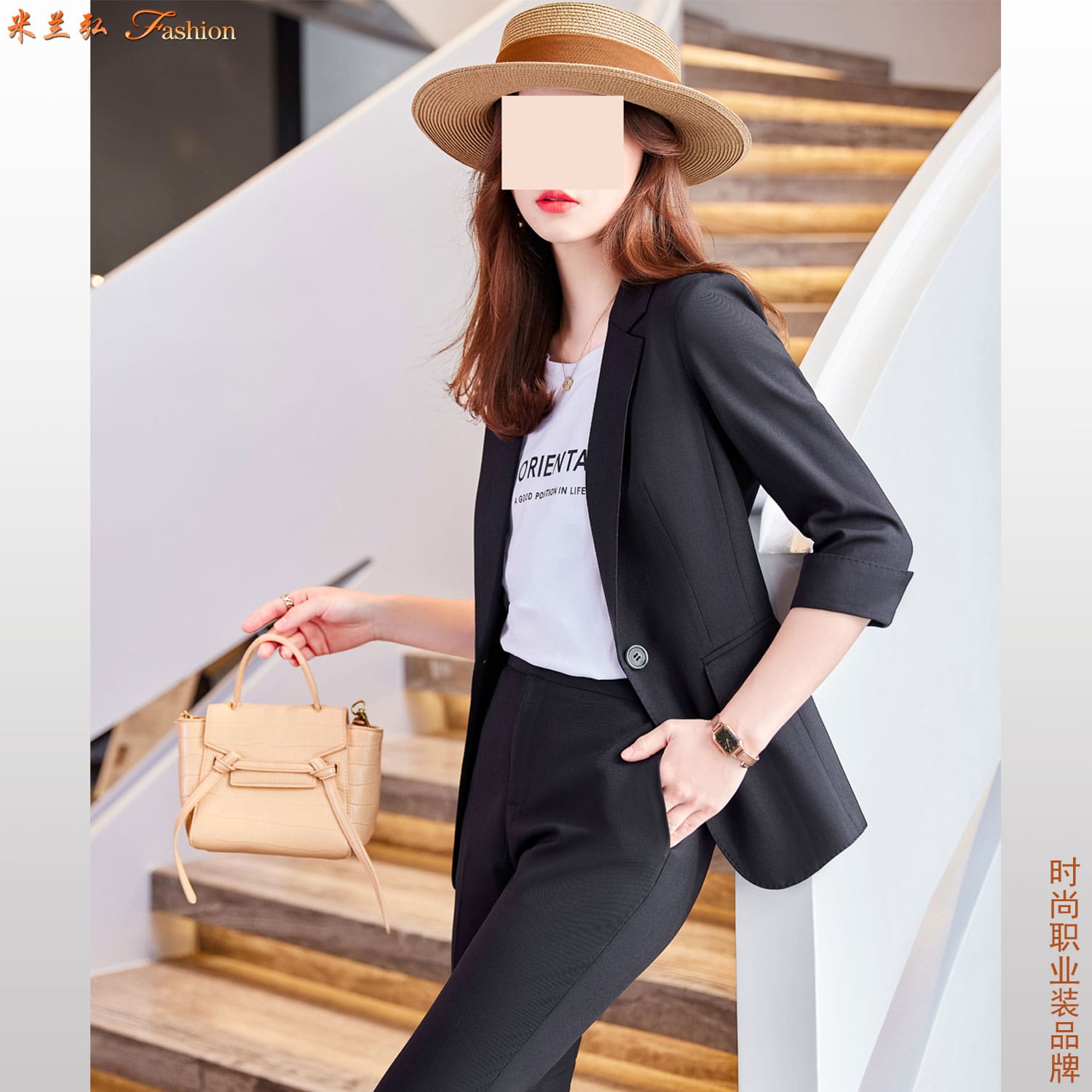 /static/upload/image/zhiyezhuangSPdx1/女士职业装套裙西装图片d.jpg