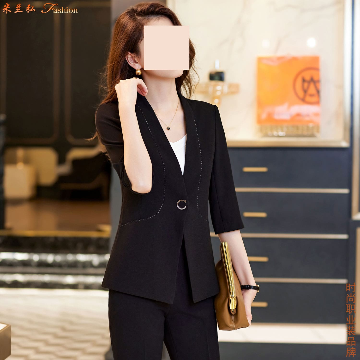 /static/upload/image/zhiyezhuangSPdx1/女士职业装套裙西装图片o.jpg