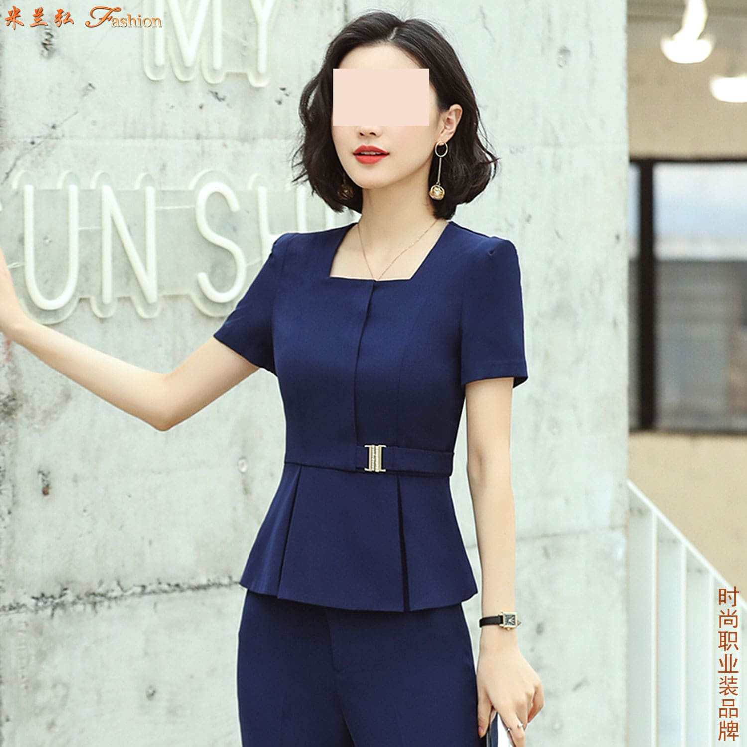 /static/upload/image/zhiyezhuangSPdx1/女式短袖制服图片.jpg