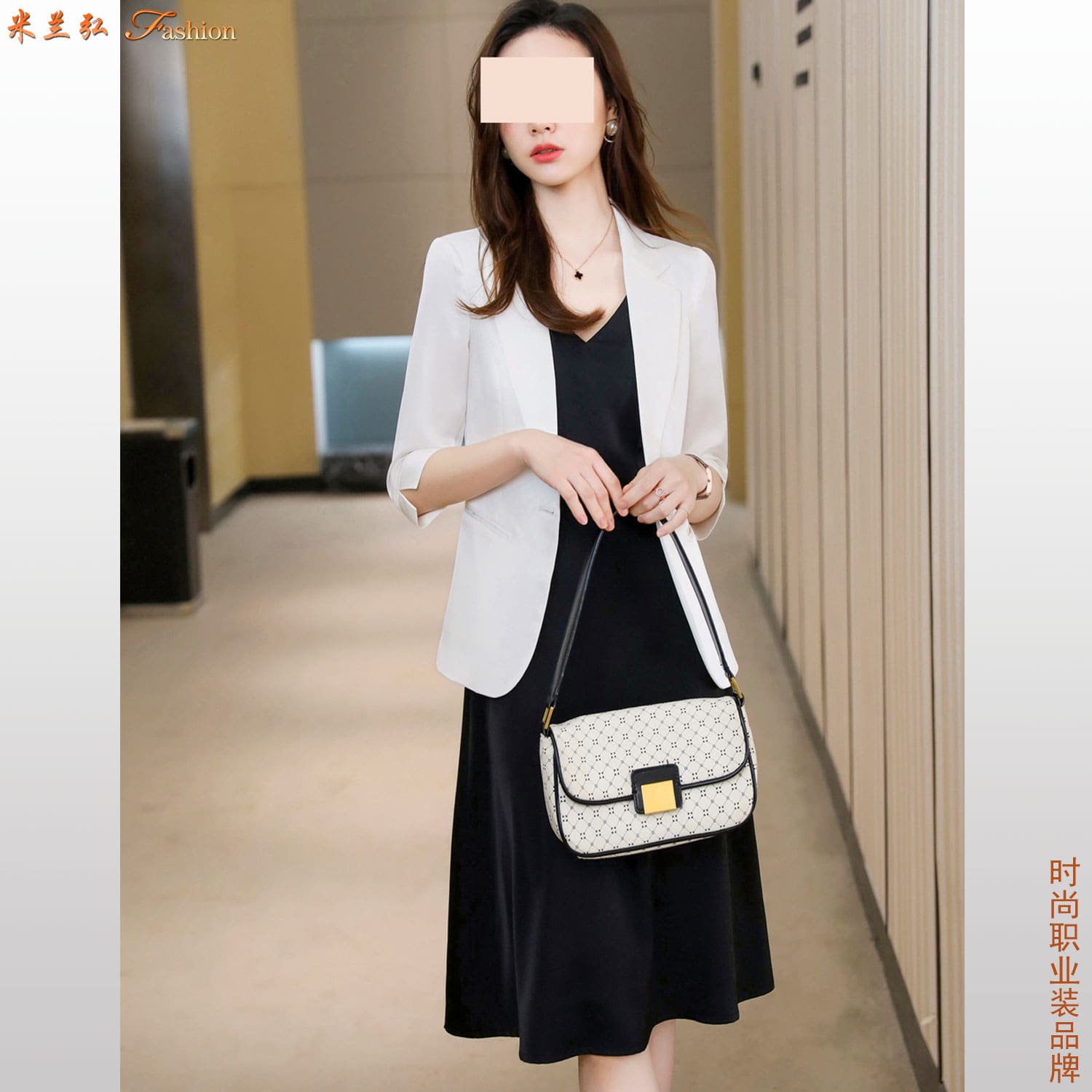 /static/upload/image/zhiyezhuangSPdx1/女职业装短袖连衣裙图片d.jpg