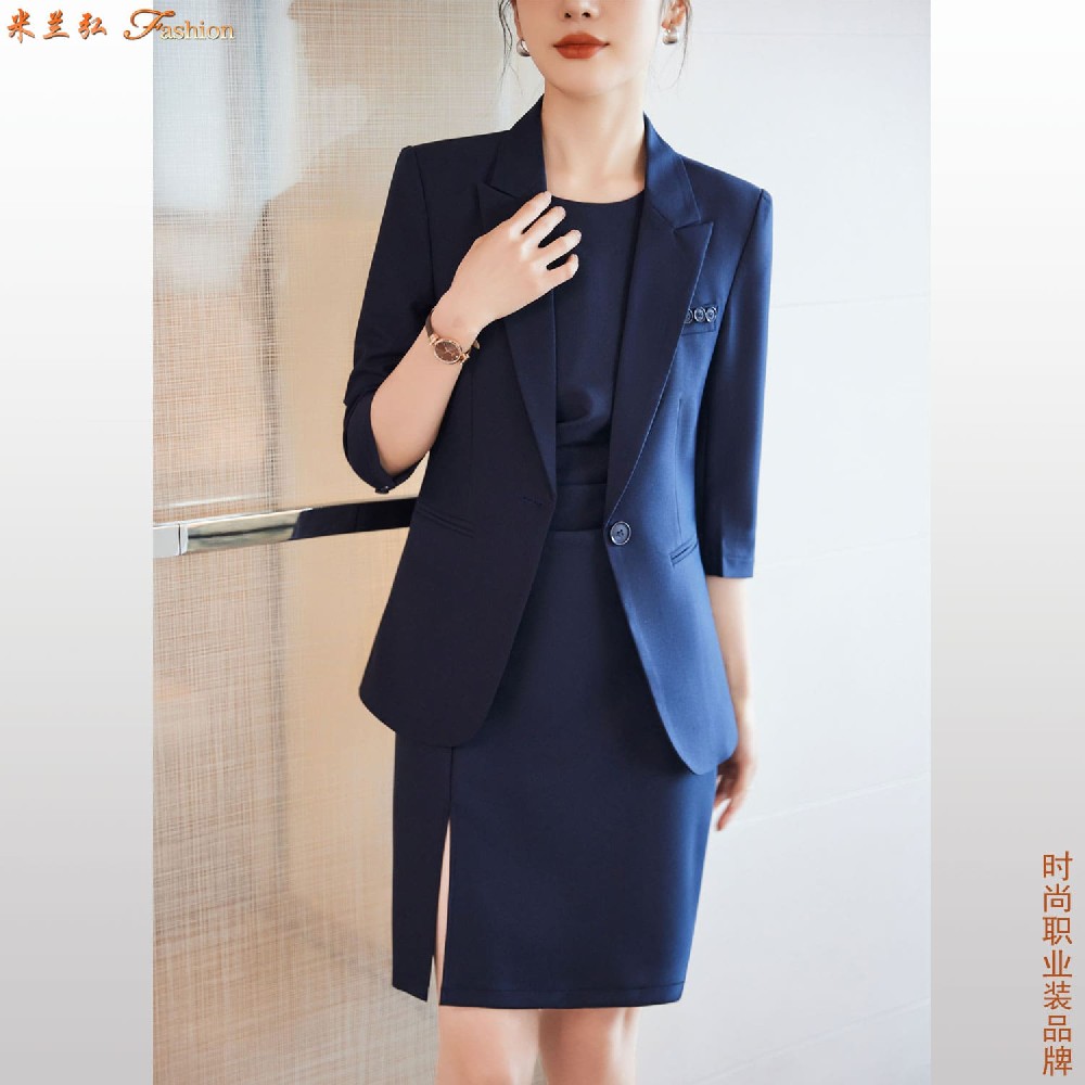 天津市滨海新区公司团体职业装定做:滨海新区企业职业装图片
