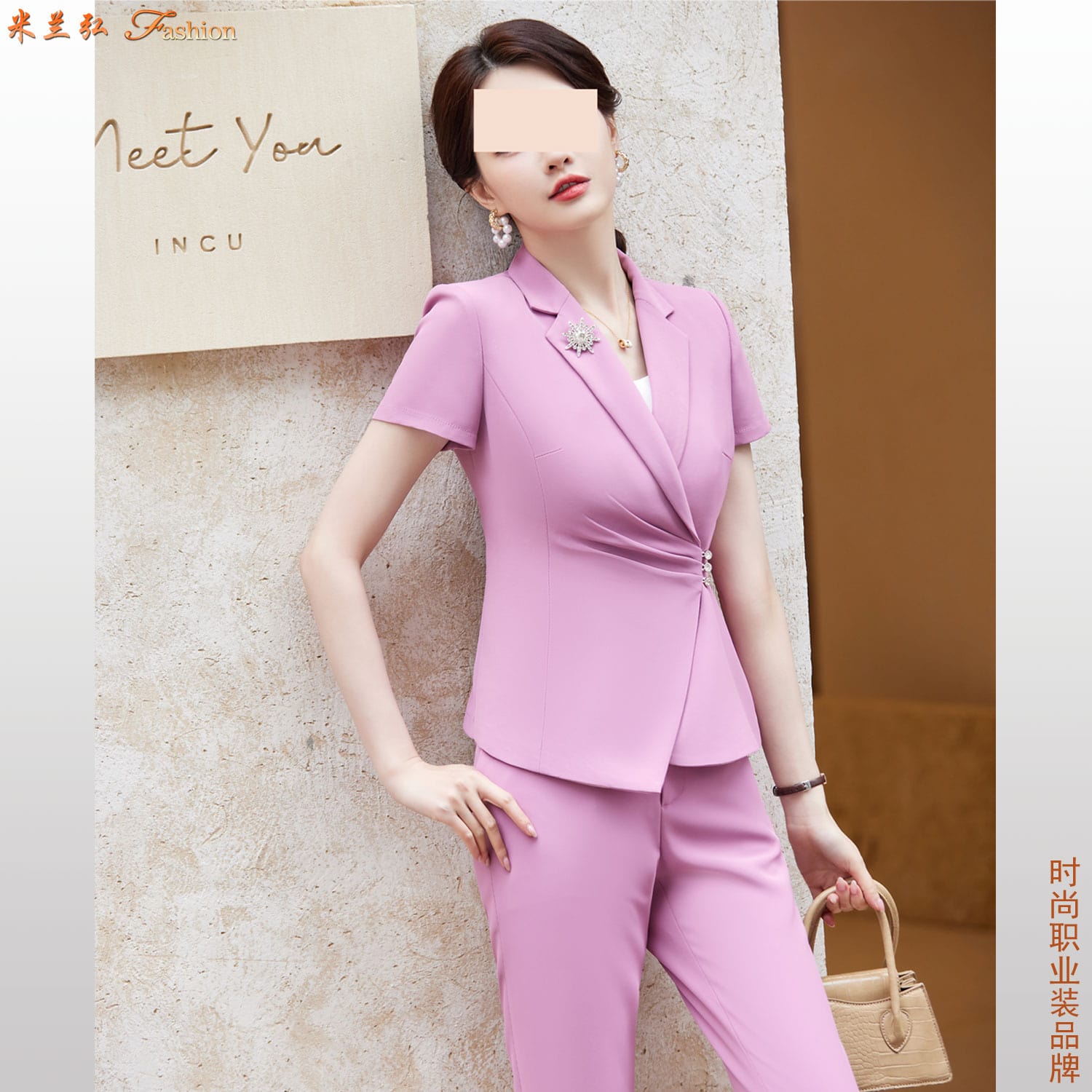 /static/upload/image/zhiyezhuangSPdx1/粉色短袖职业装搭配图片d.jpg