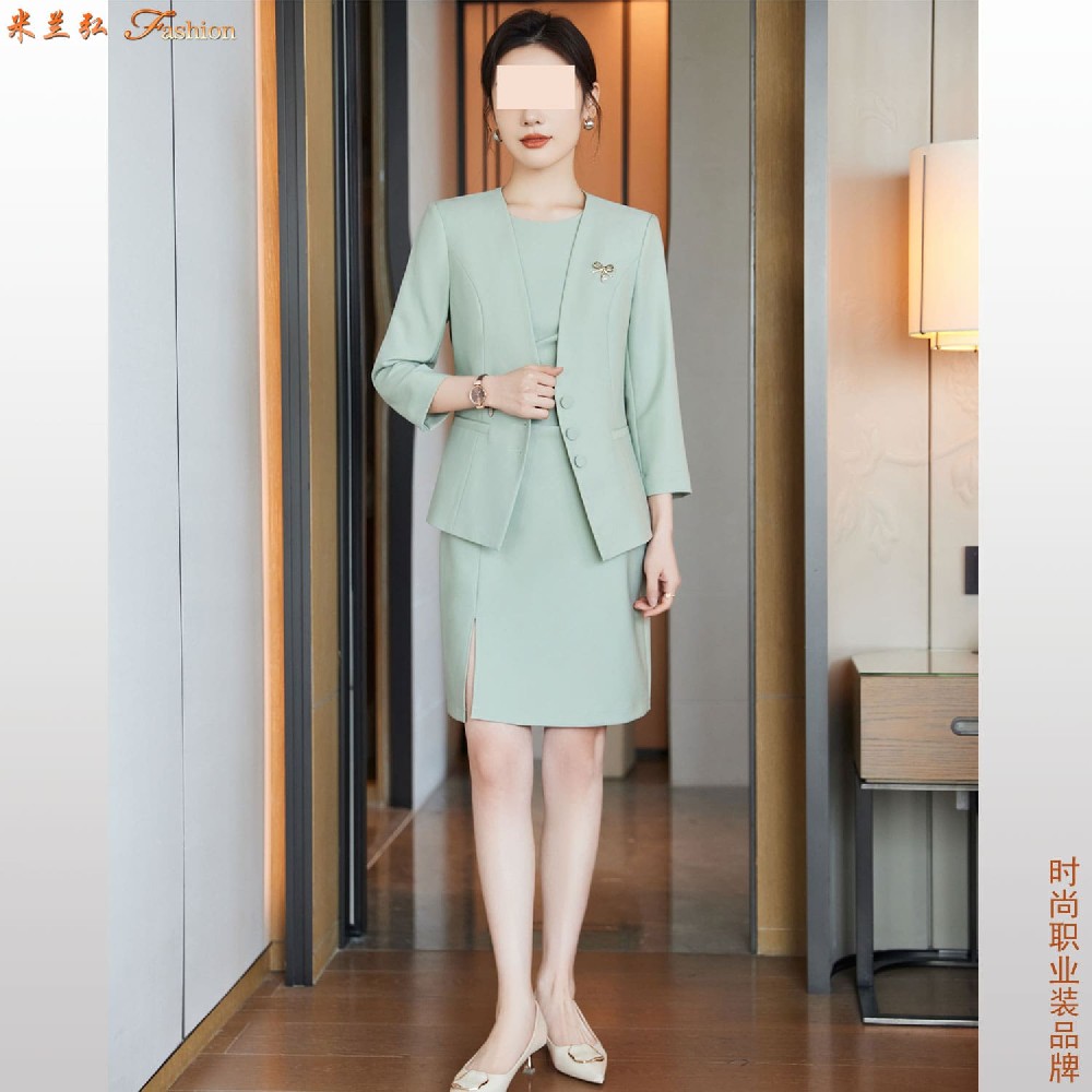 山东女装小西服今年新款图片,山东女士小西服新款订制公司