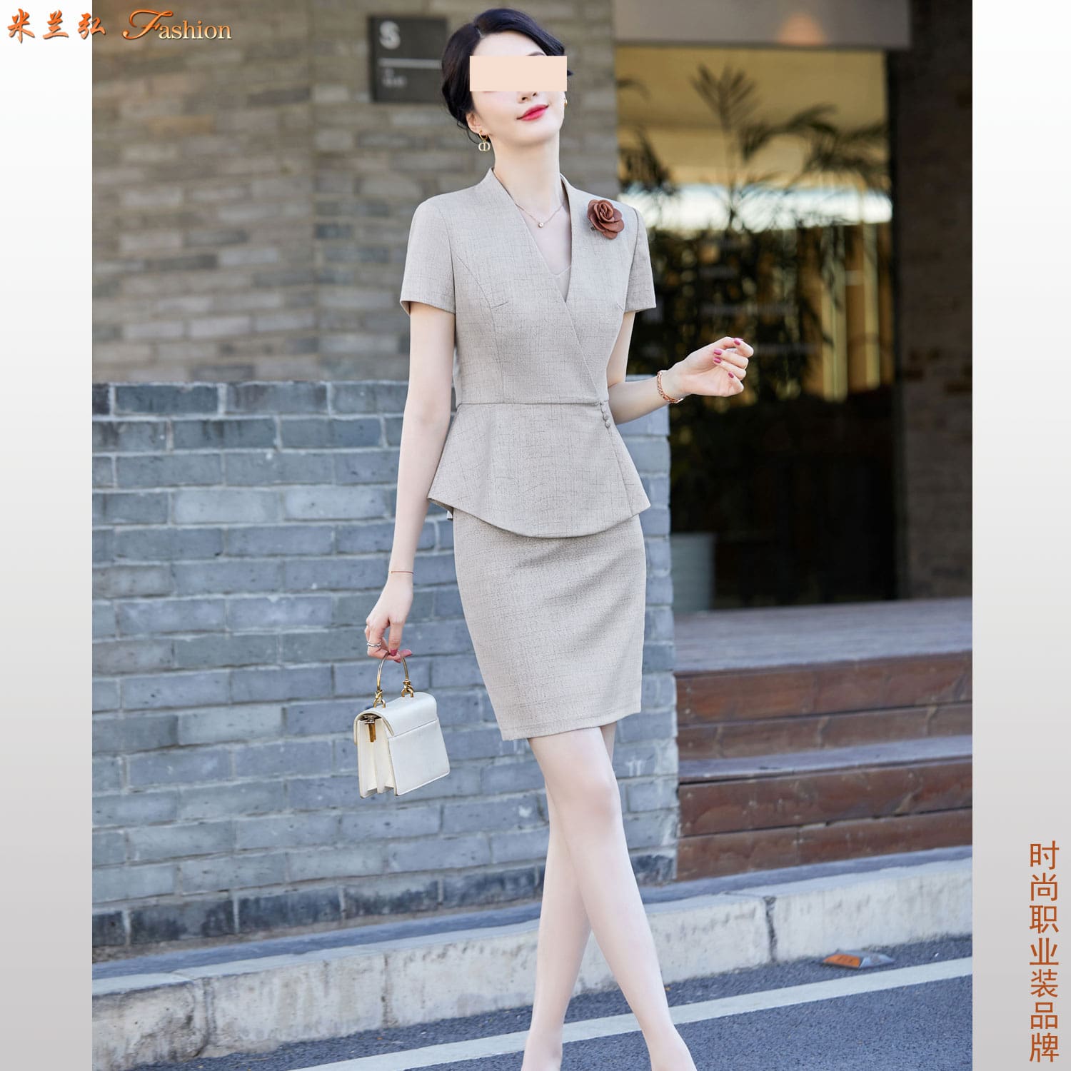 /static/upload/image/zhiyezhuangSPdx2/女职业装图片o.jpg