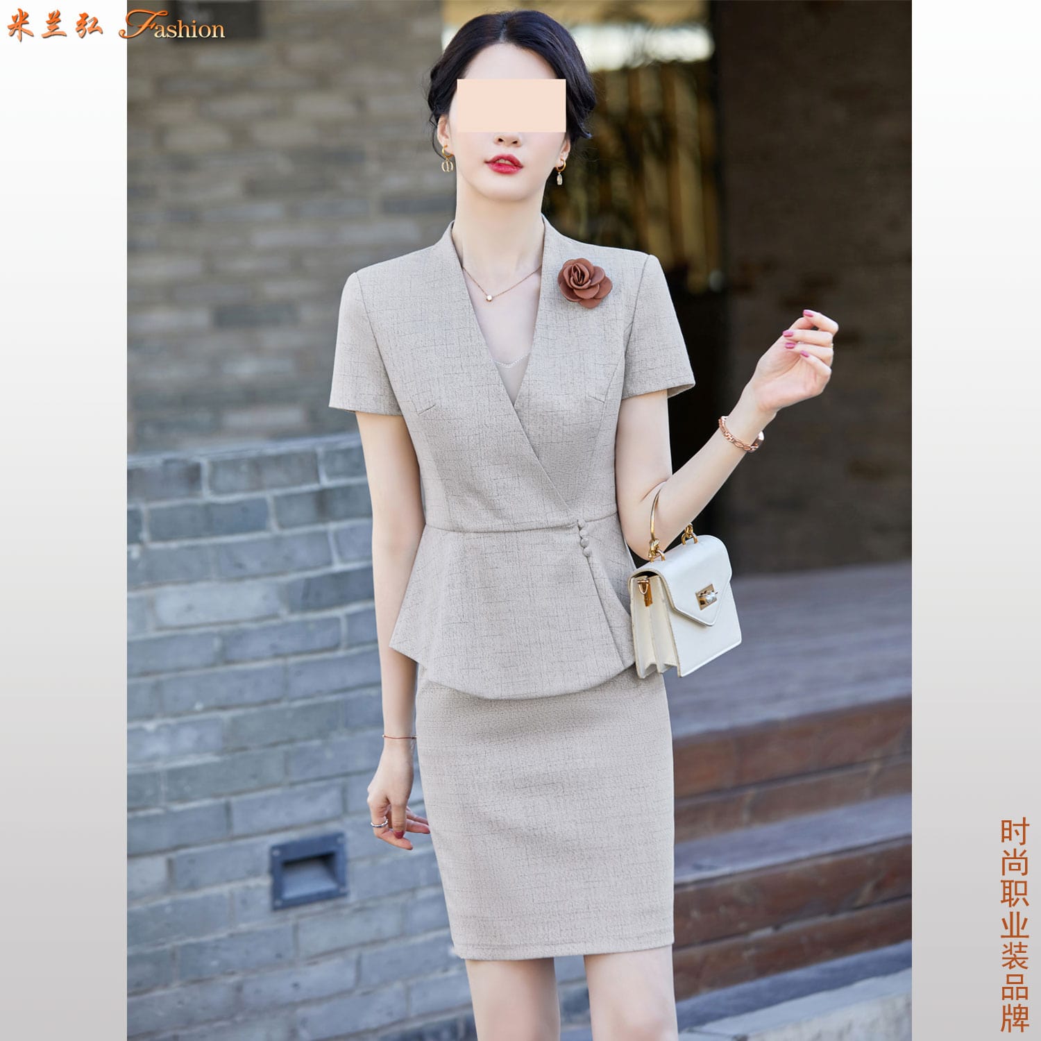 /static/upload/image/zhiyezhuangSPdx2/女职业装图片y.jpg