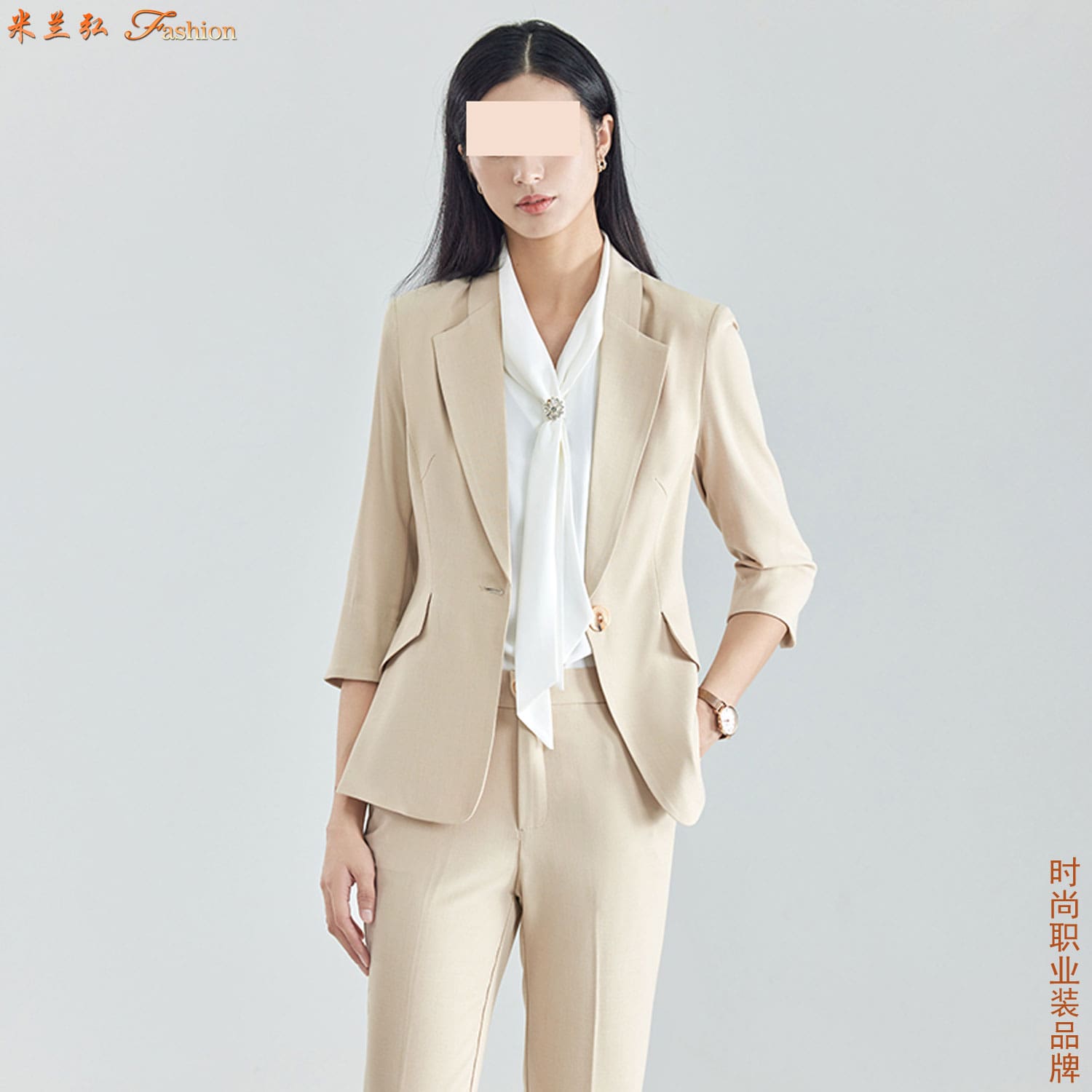 /static/upload/image/zhiyezhuangSPdx2/职业装搭配白色短袖图片d.jpg