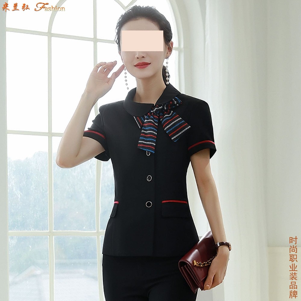 个人职业装搭配图片,丝巾搭配职业装图片